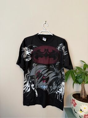 Vintage 1990’s Batman DC Comics Tee size medium